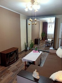 Продаю 2 к квартиру, с ремонтом, ул. Курортная, комнаты раздельные