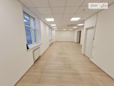 Воздвиженська вулиця, мікрорайон Поділ, район Подільський, Київ, метро Контрактова площа, вул. Воздвиженська 45/49, приміщень - 1, поверх - 2 • ID 33003752