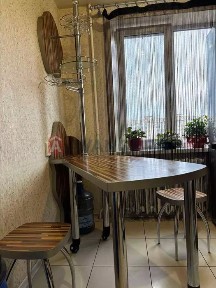 Продам 3х кв с ремонтом Парус 58000$