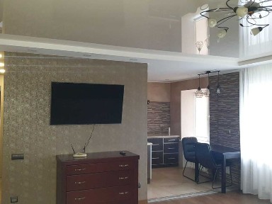 Продається 1-к квартира з ремонтом в центрі пр. Поля