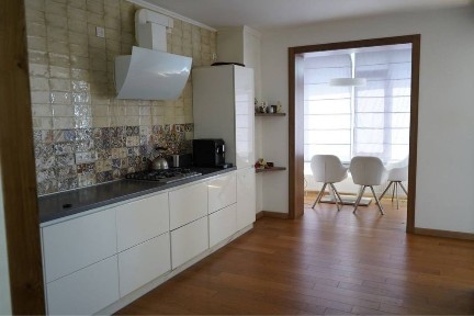 Дніпро, Соборний, вулиця Левка Лук'яненка 16