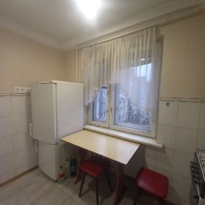 Здам 2-х. кім. Квартиру. Пл. Дарницька. вул. Празька