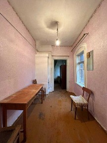 Двокімнатна квартира в одноповерховому будинку