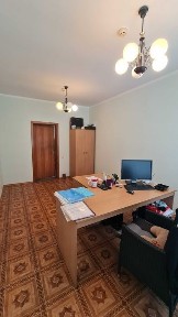 Київ, Дарницький, Колекторна 3