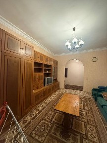 Сдаётся 2-х комнатная квартира по Хмельницкого, 1