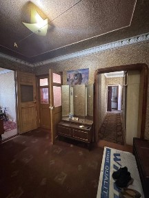 Большая 2-к. Квартира. 2 этаж р-н Новый свет.