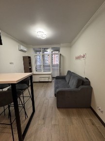 Київ, Дарницький, вулиця Михайла Драгоманова 10