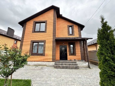 Продаж будинку з ремонтом на провулку Європейському