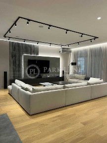 Сучасний будинок КДТ «Чорнобилець» Оболонь, Міністерка.