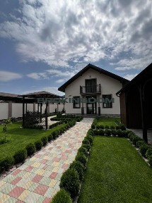 Продаж котеджу м. Виноградів, Закарпатська область