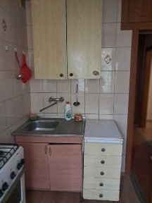 Продам 2к квартиру на Алмазній, роздільні кімнати, 3/9 поверх, 49 м²