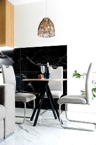 Продається дворівнева квартира в центрі міста!