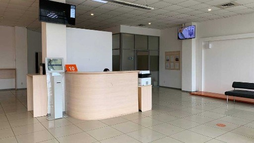 Здається в оренду універсальне приміщення 185 м²