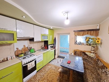 Продаж частини будинку в с. Велика Березовиця, Тернопільський район.