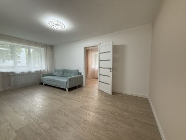 Продаж квартири по вул Тершаківців (рн Пекарська)