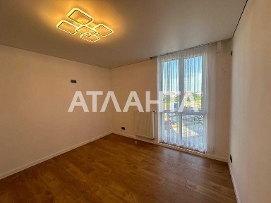 Однокімнатна квартира з ремонтом ЖК <a href='/newbuilding/6763/view/zk-grand-village'>Grand Village</a>