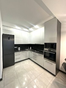 Львів, Галицький, вулиця Угорська 12