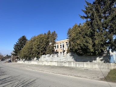 Здається в оренду виробниче приміщення.