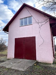 Продам будинок з гаражем на 2 поверхи с. Станин