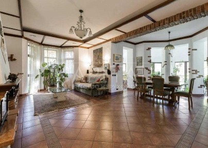 Аренда дома с бассейном и генератором, Вишенки