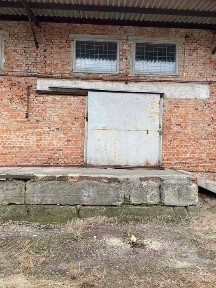 Оренда складського приміщення з рампою.