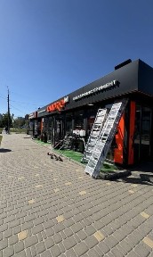 Оренда фасад р-н «Епіцентр» 30 м. кв всі комунікації