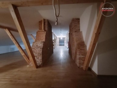 Комерційне приміщення в центрі