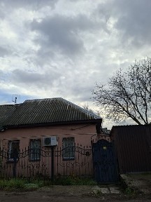 Продам полдома 75кв. м м. Киевская ул. Бескрайняя