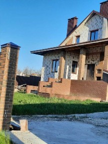 Новий будинок біля озера!