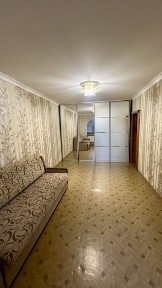 Продаж 1 кім квартири Зенітного Полку (Грибоєдова) 10