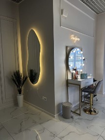 Одеса, Приморський, вулиця Середньофонтанська 19