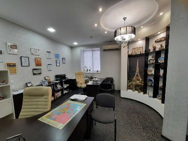 Оренда офісу/магазину 50 м. кв. на бульварі Шевченко