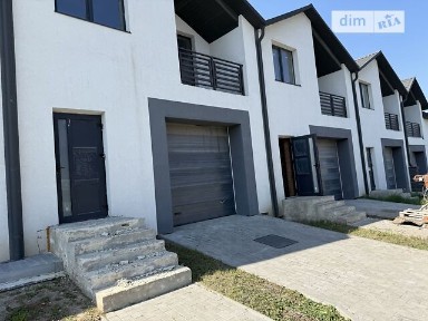 Продаж 2 поверхового таунхауса з ділянкою на 1 сотку, 150 кв. м, 4 кімнати, на вул. Коновальця • ID 33479265