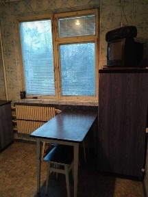 Продам 4к кв 70м2 р-н Одесская. ул Монюшко.IN