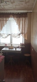 Продам3х комнатную квартиру в центре Чугуева