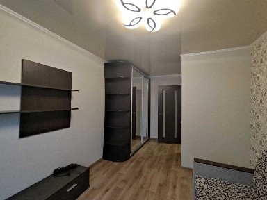 Продам 1 к квартиру Чугуев