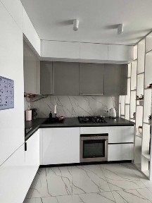 Оренда квартири з виглядом на Високий Замок, ЖК 5-Авеню, є світло