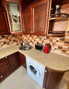 Сдам уютную квартиру- студию Гагарина