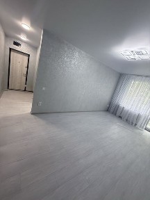 Вокзальна 2к власник новий ремонт! Торг!