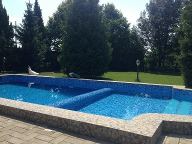 Стодесять соток земли в собственности дом бассейн баня убежище летндом