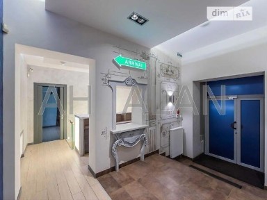 Воздвиженська вулиця, мікрорайон Поділ, район Подільський, Київ, метро Контрактова площа, вул. Воздвиженська 22, приміщень - 4, поверх - 1 • ID 33722054