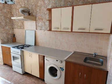 Сдается 1 комн. квартира по ул. Автозаводская 50 с мебелью и техникой