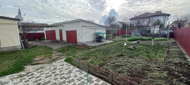 Добротний будинок 120м2, ділянка 9 соток р-н 