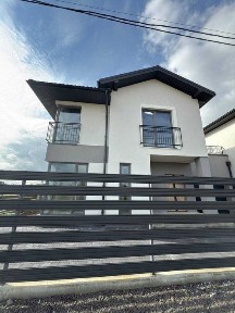 Продаж ГОТОВОГО збудованого і підключеного до мереж котеджу.