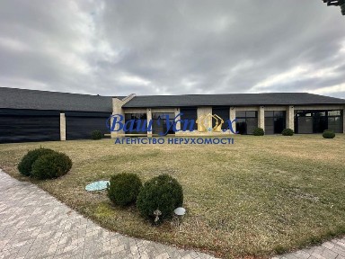 Аренда дома в городке с выходом на озеро. село Безрадичи