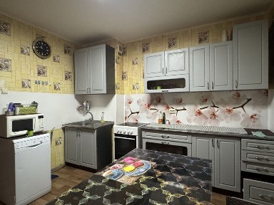 Оренда 3к. квартири на Троєщині по вул. Милославська, 16.