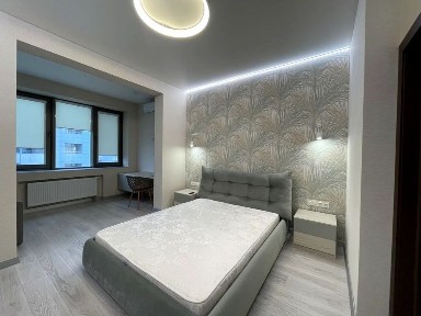 Оренда Рівер Стоун Трускавецька 6в River Stone