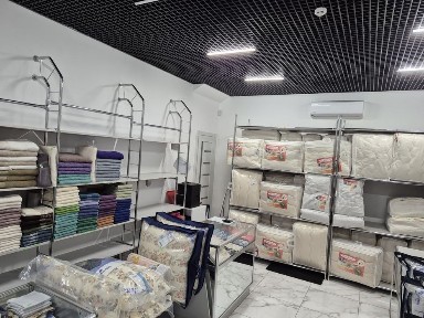 Здається магазин в центрі міста Мукачево.