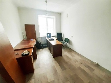 Аренда офиса 24,3м2 на Печерске, бульвар Марии Приймаченко, метро Зверинецкая