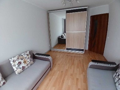 Оренда квартири по вулиці Коновальця